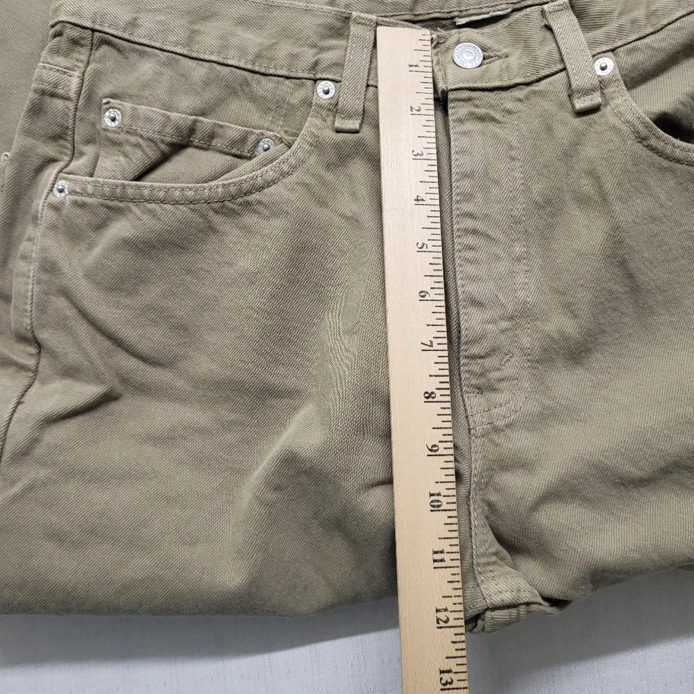 Levis very good